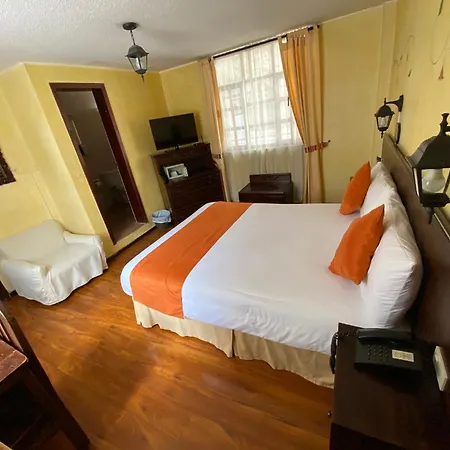 Kituandes Hotel Quito Exterior photo